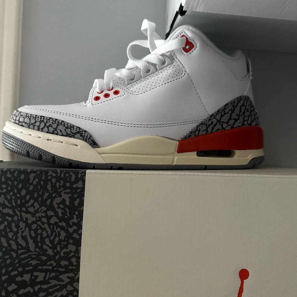 Jordan 3 Sneakers Retro White/Cosmic
